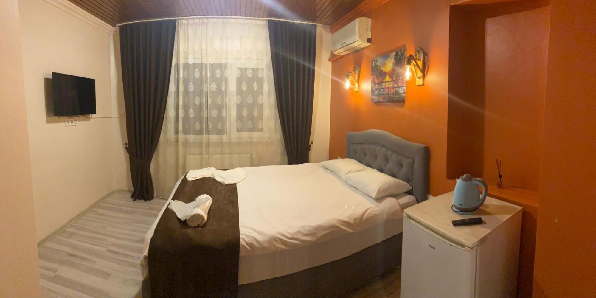 Taksim Bricktown Suite Истанбул Екстериор снимка