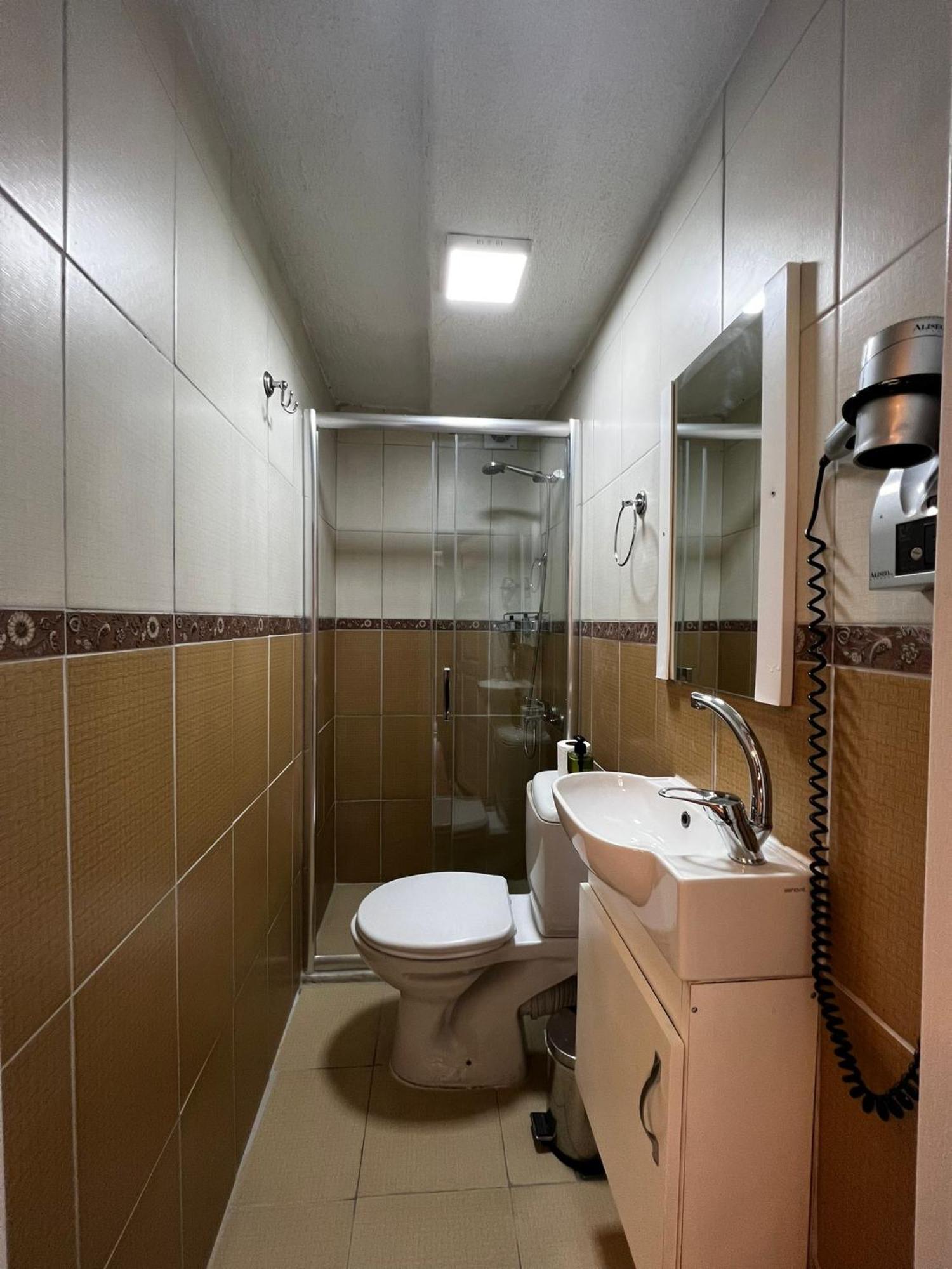 Taksim Bricktown Suite Истанбул Екстериор снимка